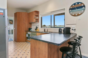 Apollo Bay Hideaway 5 minute walk to the beach